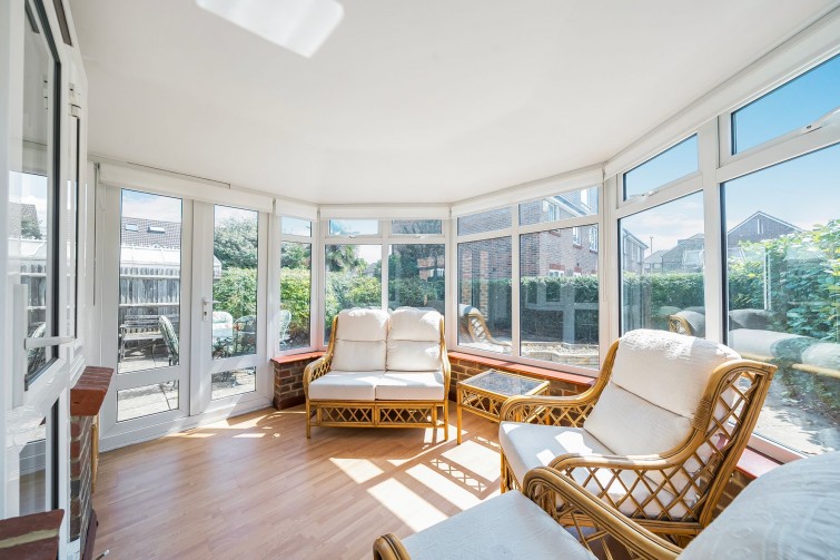 4 Manston Grove, Kingston Upon Thames