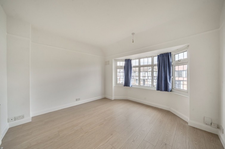 141 Barnfield Avenue, Kingston Upon Thames