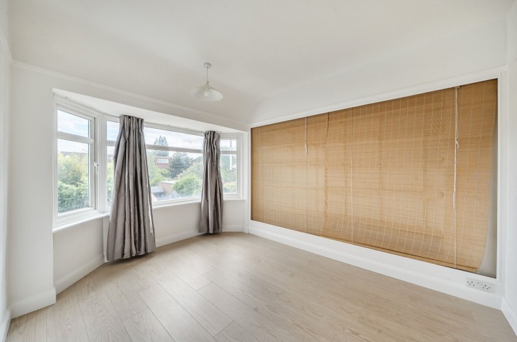 141 Barnfield Avenue, Kingston Upon Thames