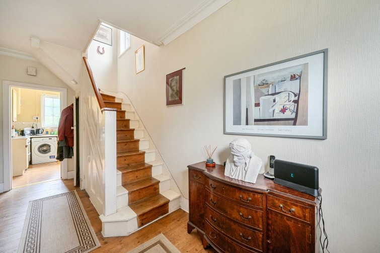 32 Lauderdale Drive, Richmond