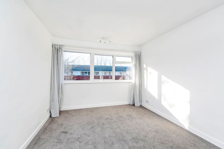 27 Kingfisher Drive, Richmond