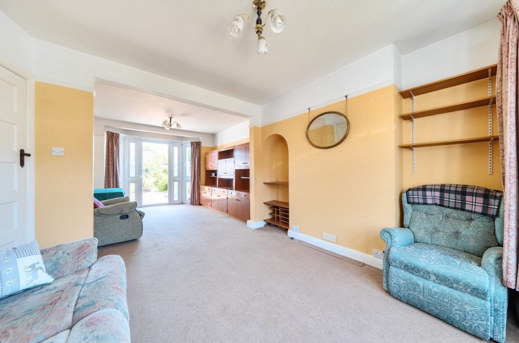 105 Barnfield Avenue, Kingston Upon Thames