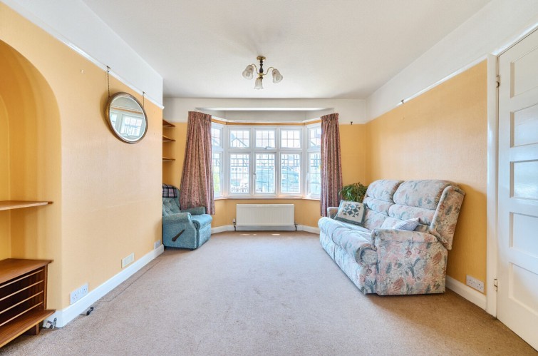 105 Barnfield Avenue, Kingston Upon Thames