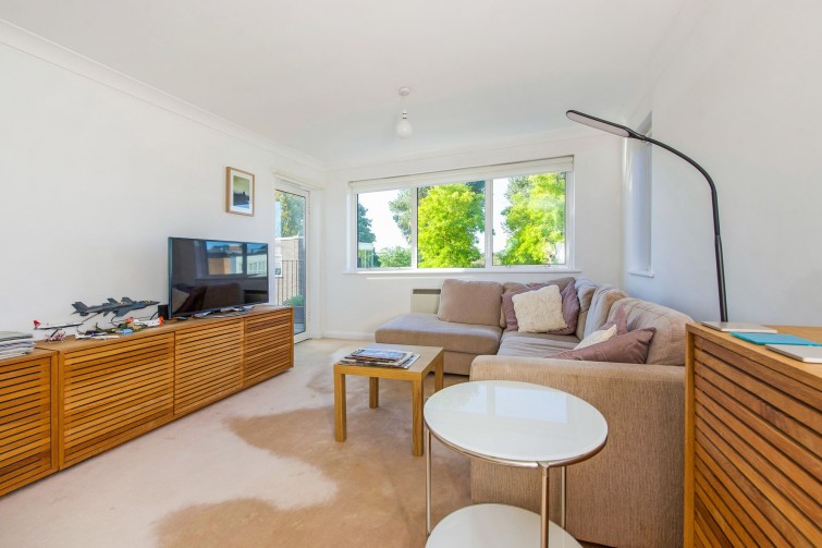 Flat 12, Meadowview Ashburnham Road, Richmond