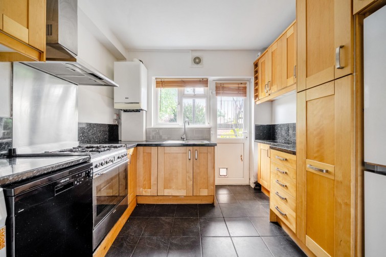 9 Lancaster Close, Kingston Upon Thames