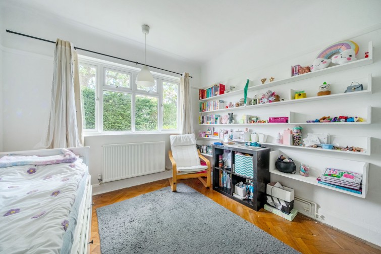 9 Lancaster Close, Kingston Upon Thames