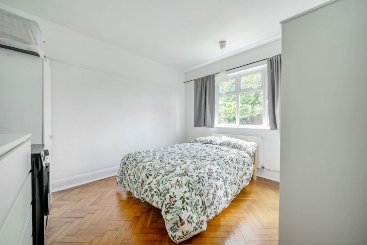 9 Lancaster Close, Kingston Upon Thames