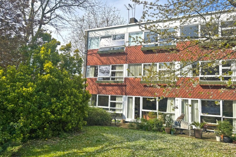 10 Shelley Court Parkleys, Richmond