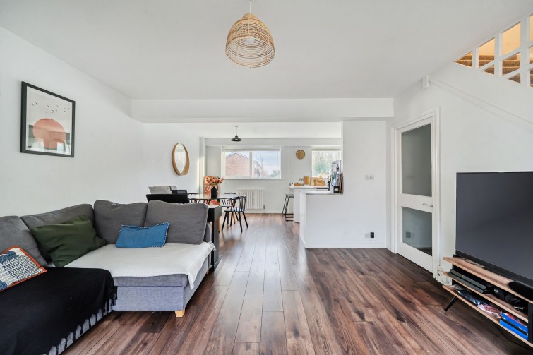 33 Mariner Gardens, Richmond