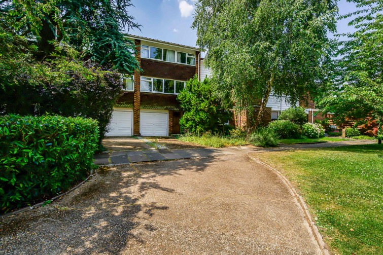 67 Breamwater Gardens, Richmond