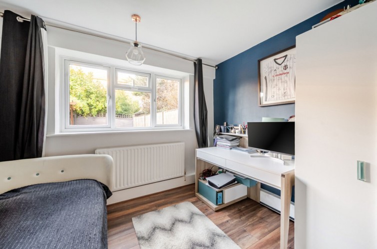 12 Simpson Road, Richmond