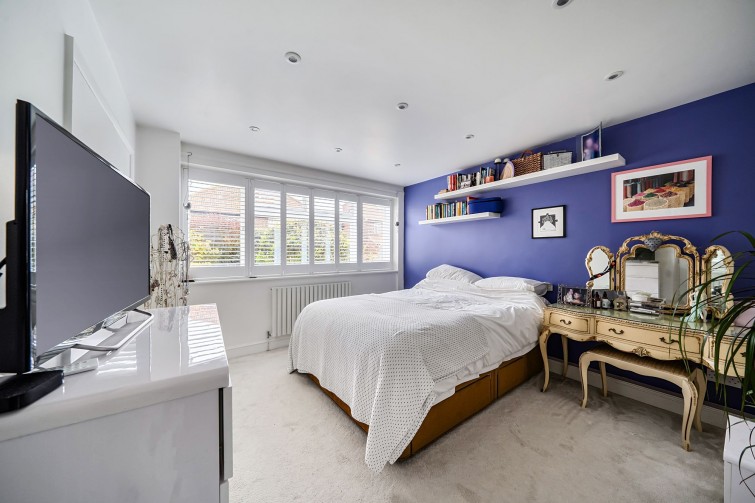 14 Simpson Road, Richmond