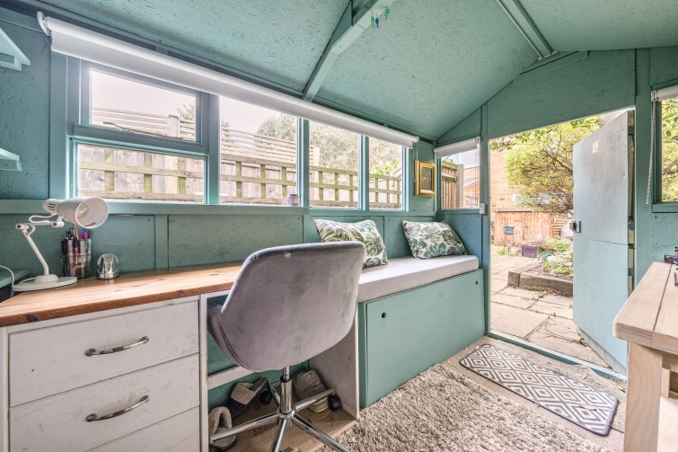 14 Simpson Road, Richmond