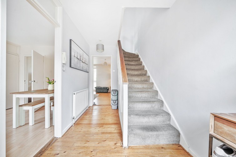 14 St. Richards Court Ashburnham Road, Richmond
