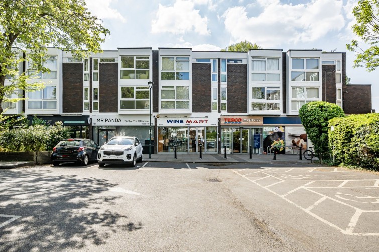 14 St. Richards Court Ashburnham Road, Richmond