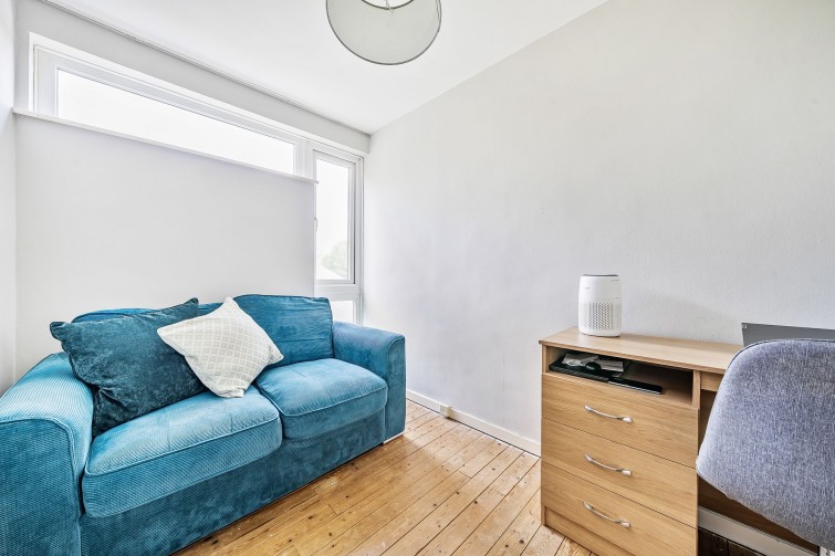 14 St. Richards Court Ashburnham Road, Richmond