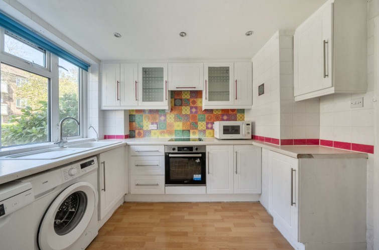 25 Beaufort Court Beaufort Road, Richmond