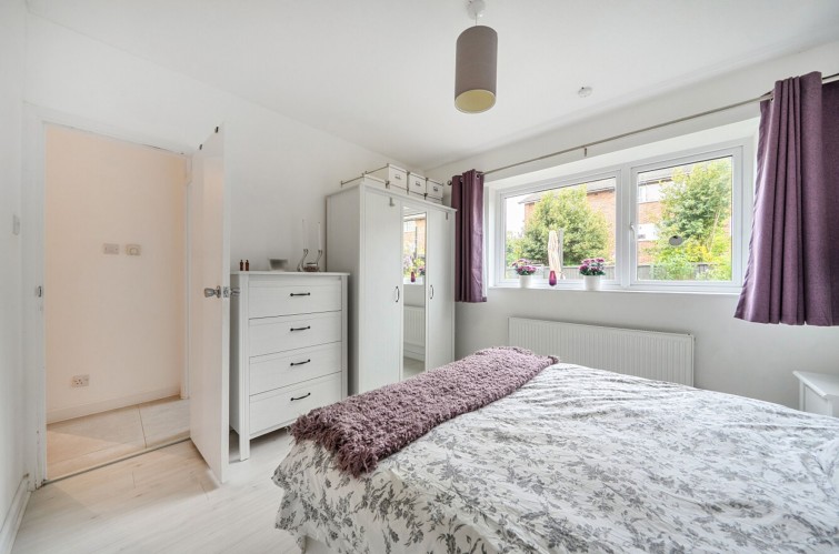 12 Watermill Close, Richmond