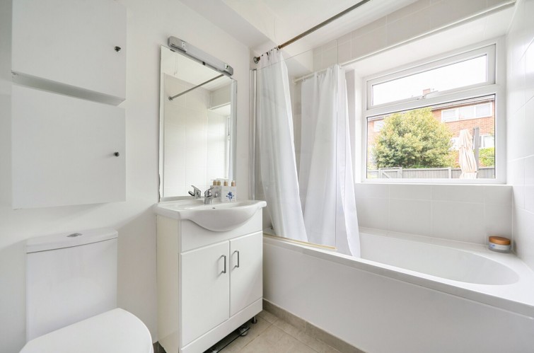 12 Watermill Close, Richmond
