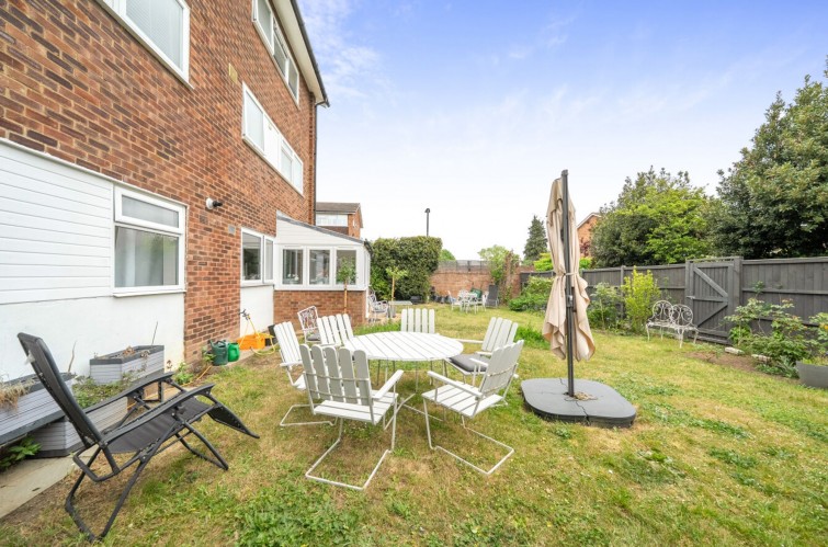 12 Watermill Close, Richmond