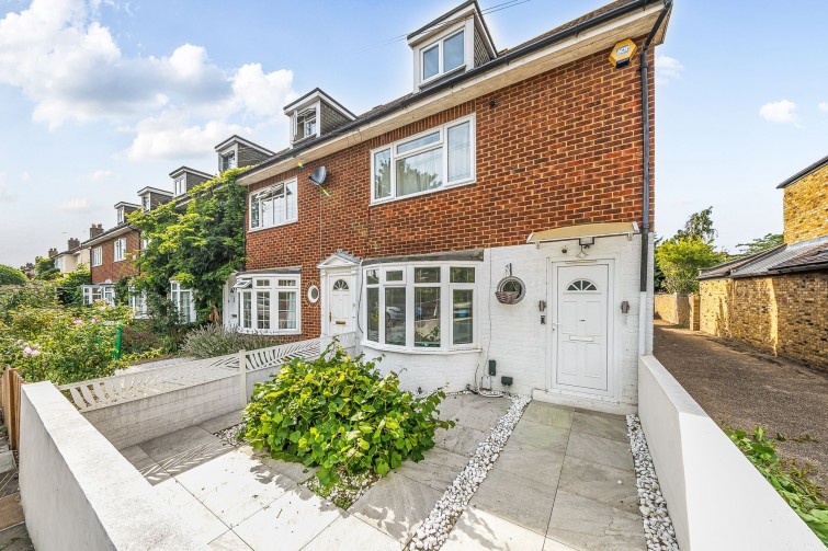 45 Lock Road, Richmond