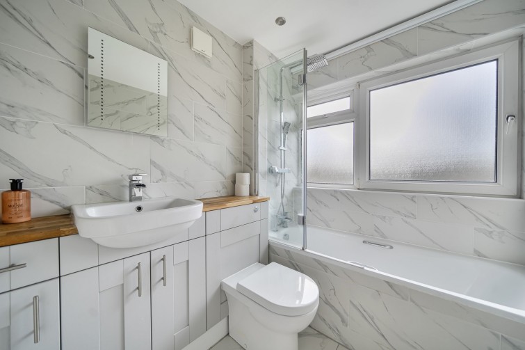 37 Breamwater Gardens, Richmond