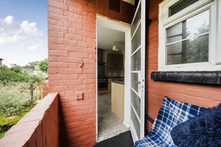 16 Wilmer Crescent, Kingston Upon Thames