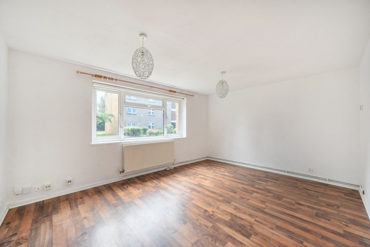 7 Cave Road, Richmond