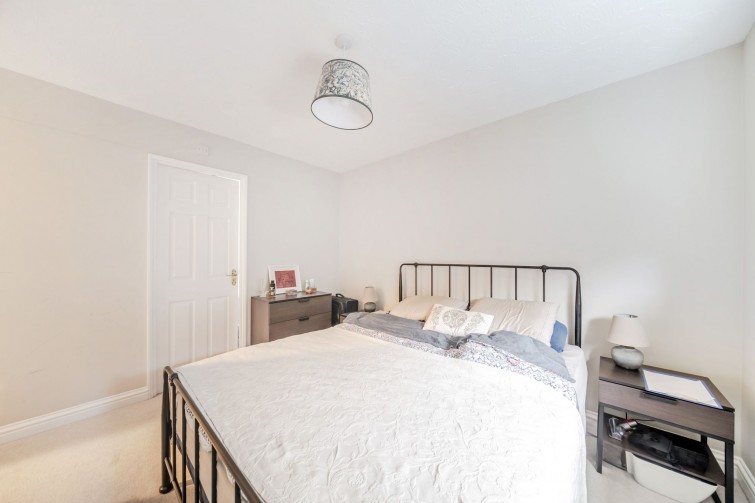 1 Wittering Close, Kingston Upon Thames