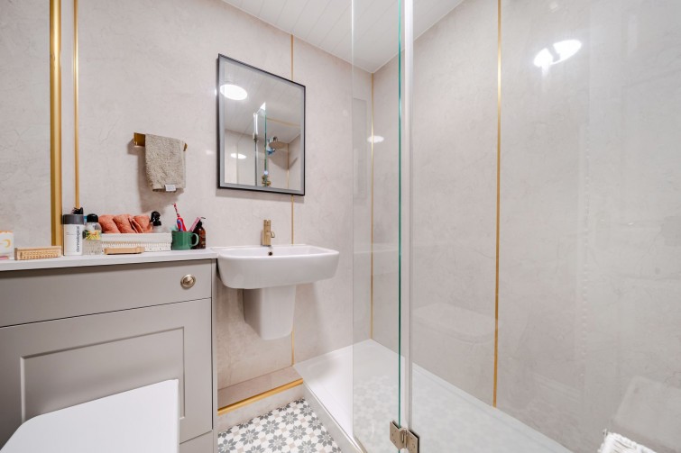 1 Wittering Close, Kingston Upon Thames