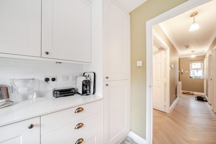 1 Wittering Close, Kingston Upon Thames