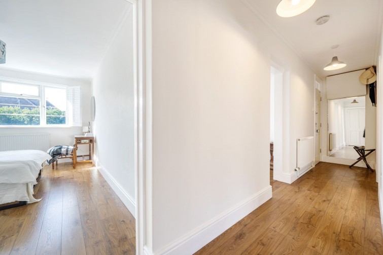 4 Park Gardens, Kingston Upon Thames