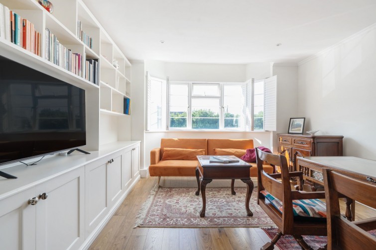 4 Park Gardens, Kingston Upon Thames