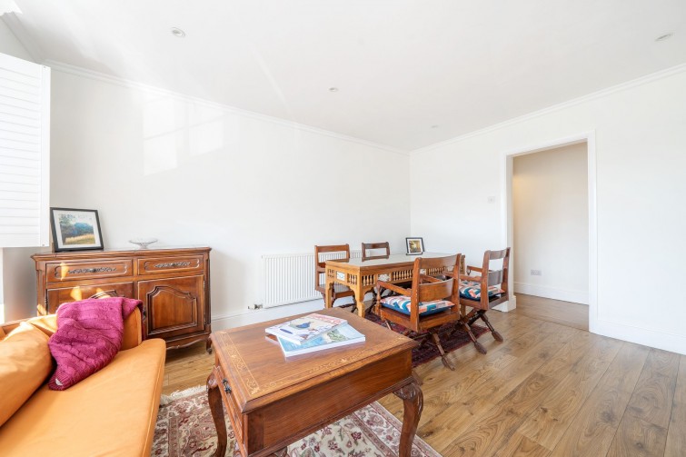 4 Park Gardens, Kingston Upon Thames