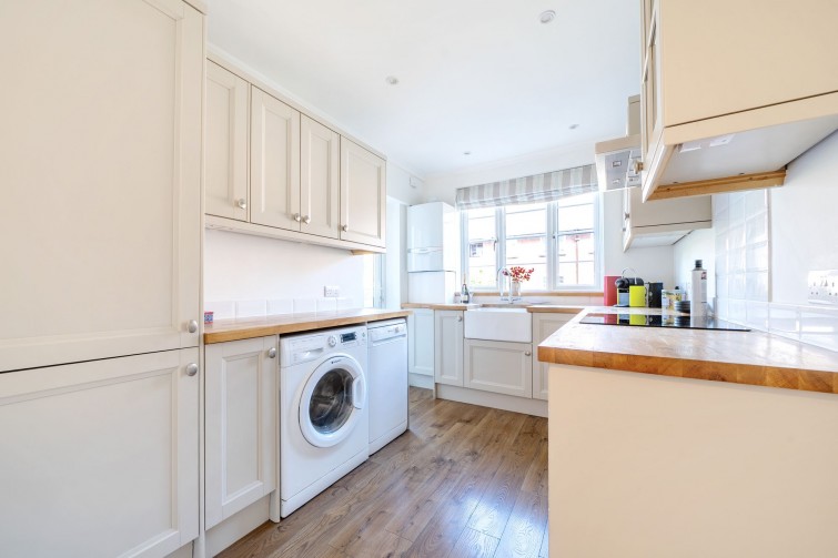 4 Park Gardens, Kingston Upon Thames