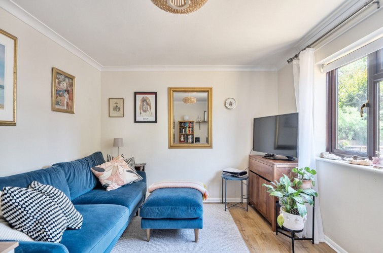 Flat 2, Parkside Court, 34 Wingfield Road
