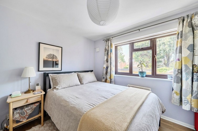 Flat 2, Parkside Court, 34 Wingfield Road