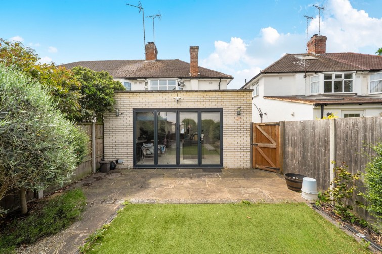16 Garth Road, Kingston Upon Thames