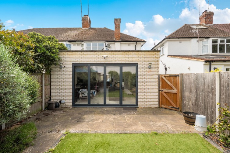 16 Garth Road, Kingston Upon Thames