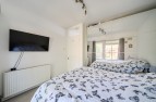 49 Perryfield Way, Richmond