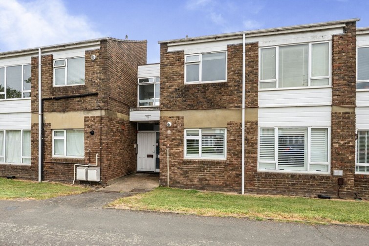 66 Latchmere Lane, Kingston Upon Thames
