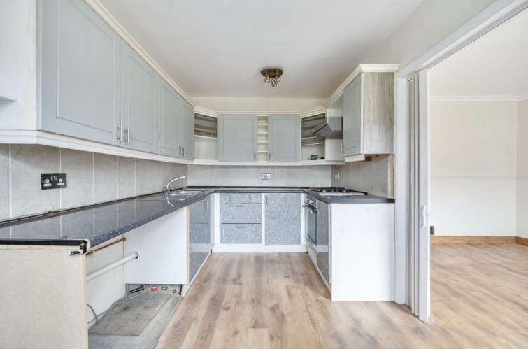 66 Latchmere Lane, Kingston Upon Thames