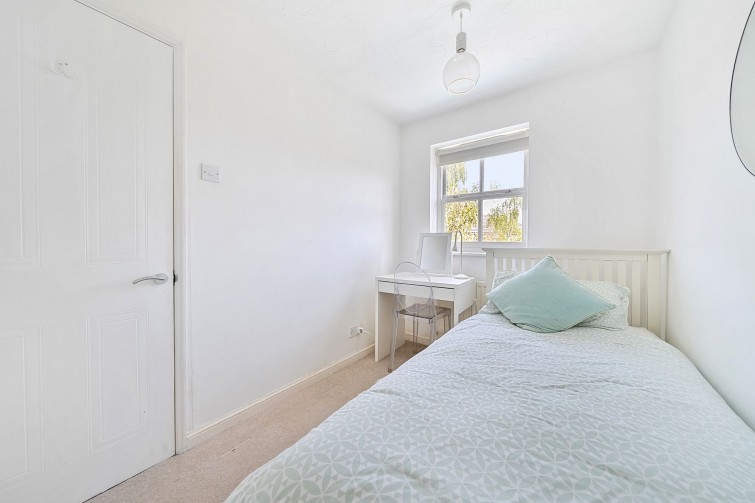 3 Debden Close, Kingston Upon Thames