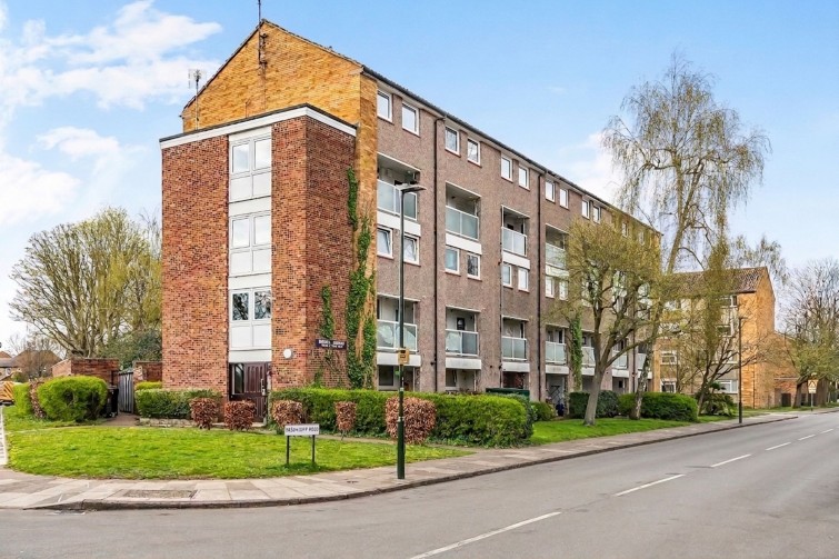 14 Weeks House, 2 Hardwicke Road