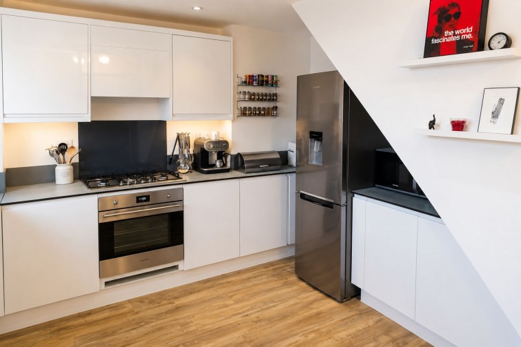 14 Weeks House, 2 Hardwicke Road