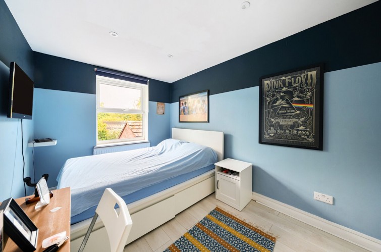 13 Locksmeade Road, Richmond