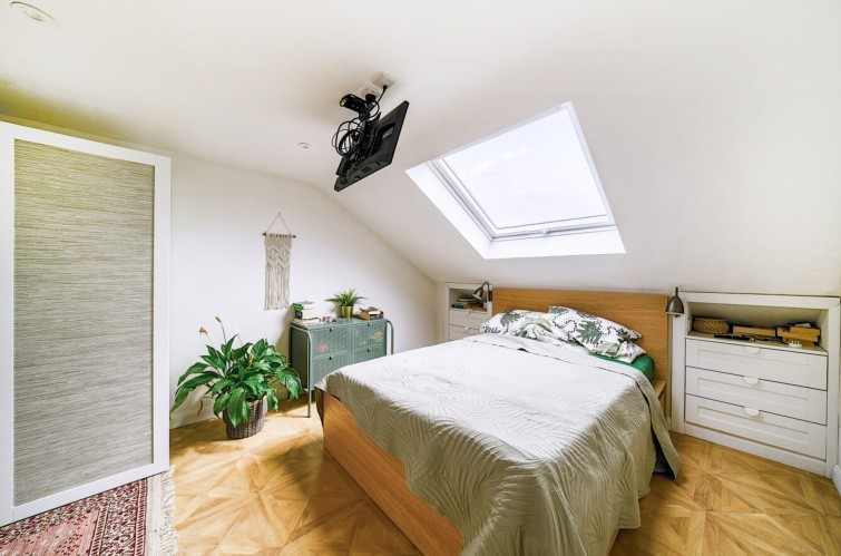 13 Locksmeade Road, Richmond