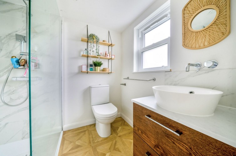 13 Locksmeade Road, Richmond