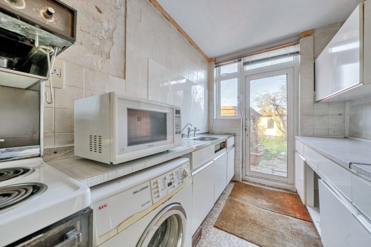 13 Aragon Road, Kingston Upon Thames