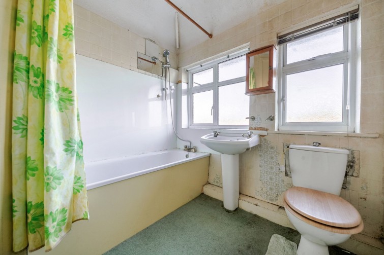 13 Aragon Road, Kingston Upon Thames